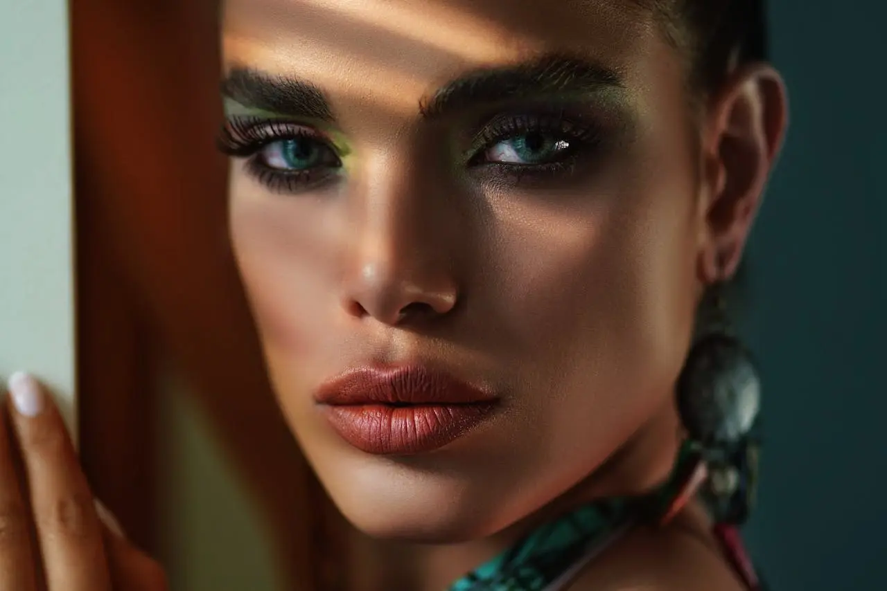 Best Neutral Eyeshadow Palette: The Ultimate Guide to Effortless Elegance