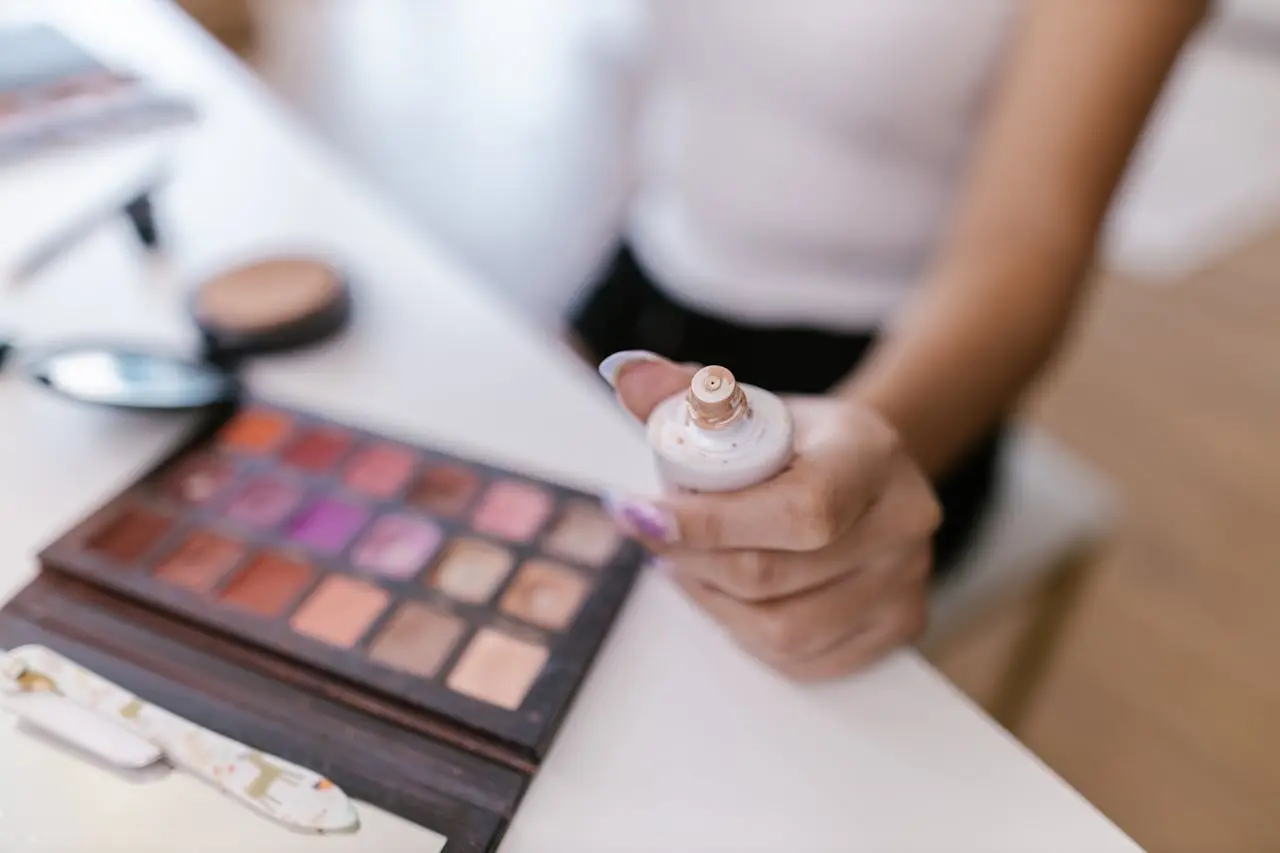 Best Concealer for Oily Skin: A Comprehensive Guide to Flawless Coverage
