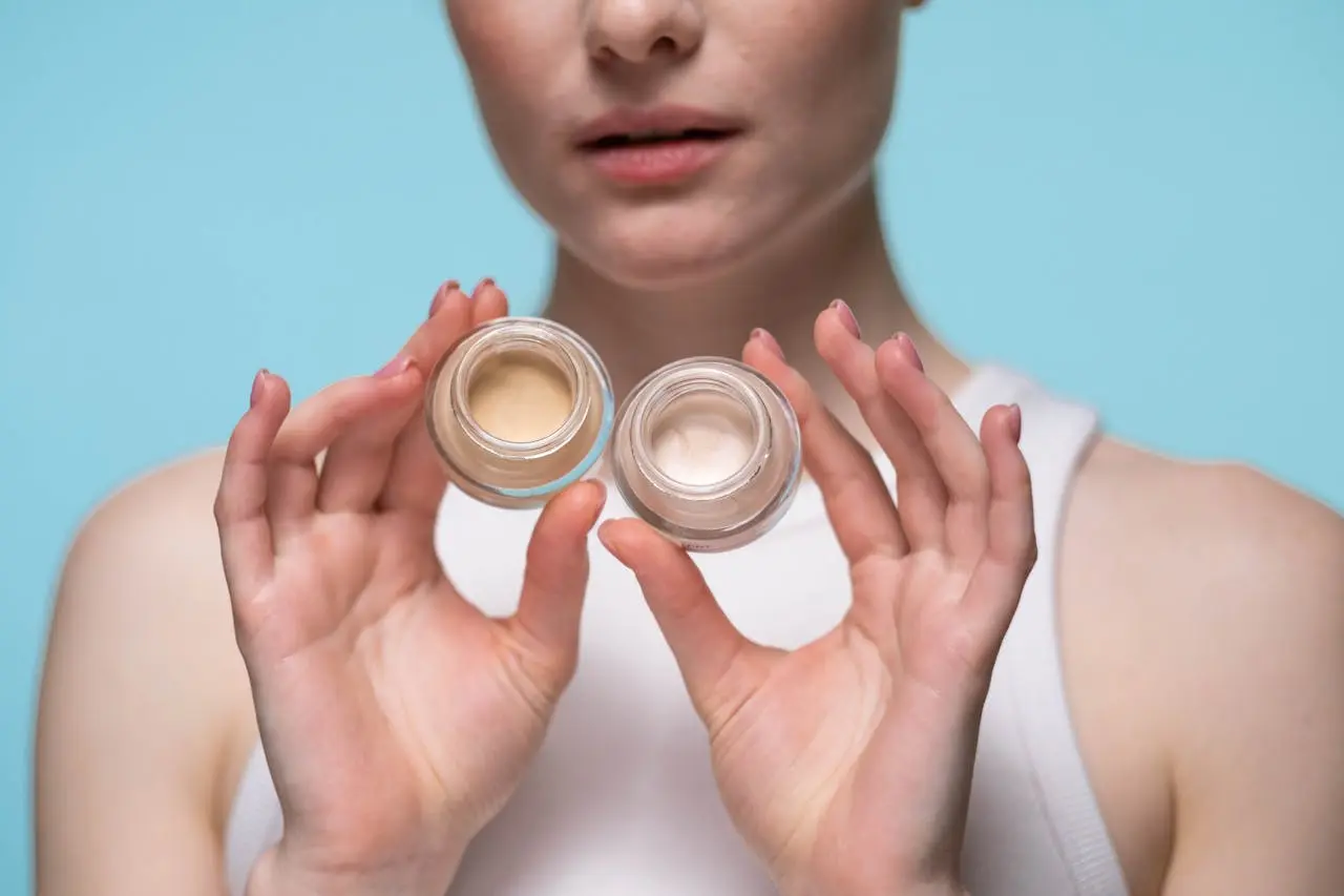 Best Concealer for Dry Skin: Top Picks, Tips, and Application Techniques