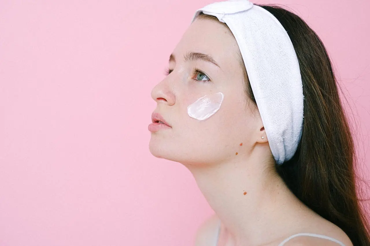 Best Cream for Face Glow: Achieve Radiant Skin Naturally